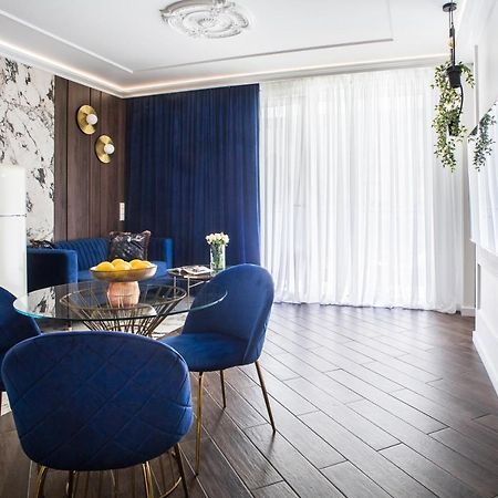 Luksusowy Apartament Przy Filharmonii Lägenhet Katowice Exteriör bild