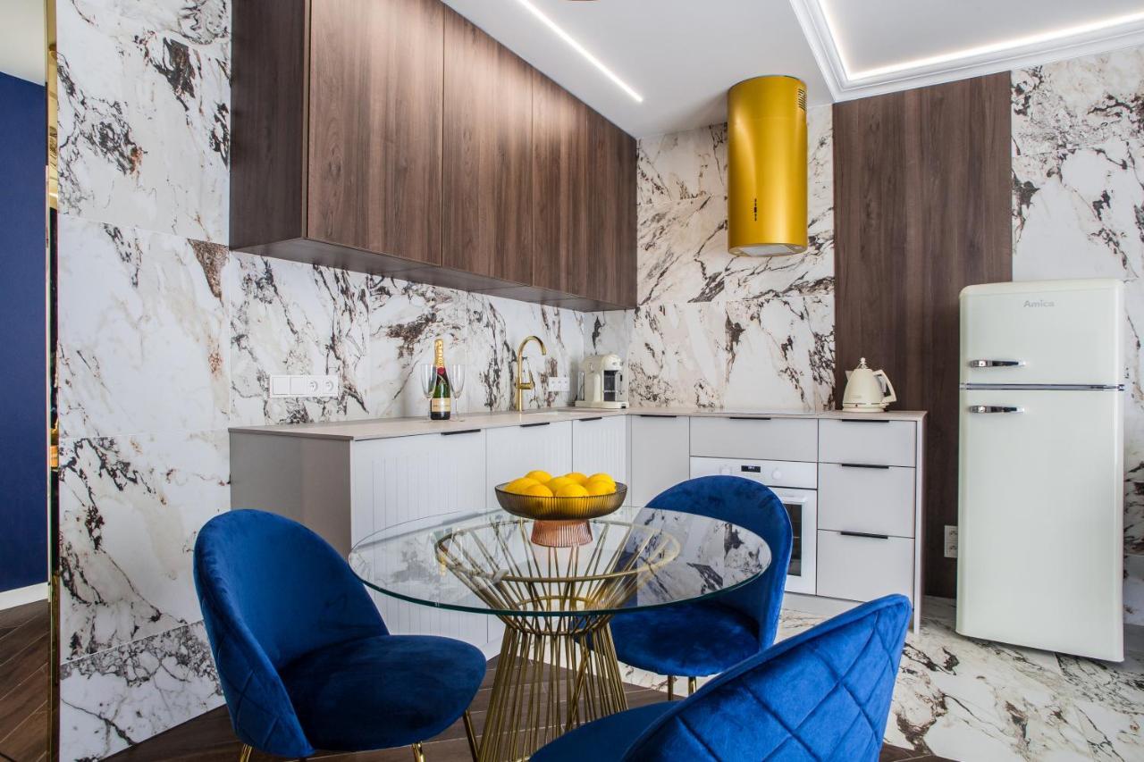 Luksusowy Apartament Przy Filharmonii Lägenhet Katowice Exteriör bild