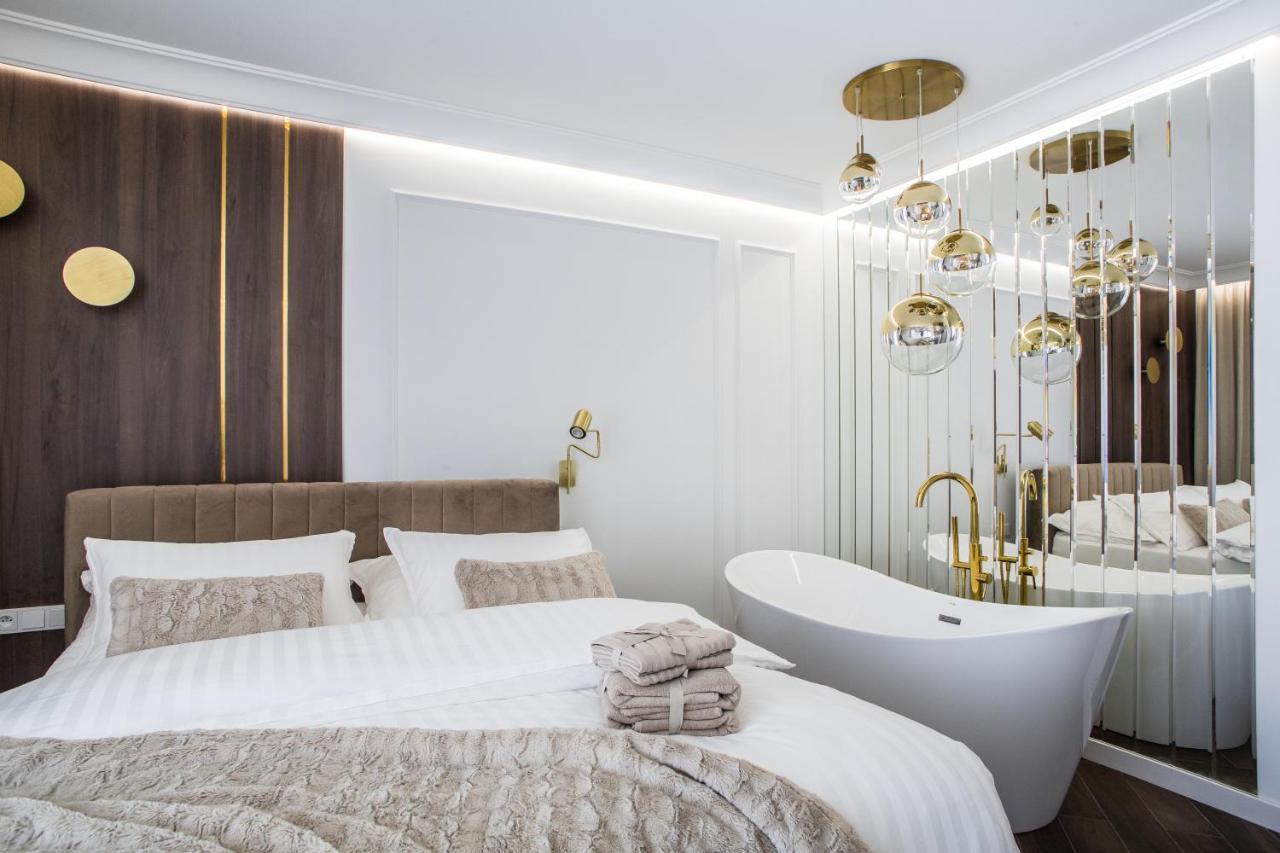Luksusowy Apartament Przy Filharmonii Lägenhet Katowice Exteriör bild