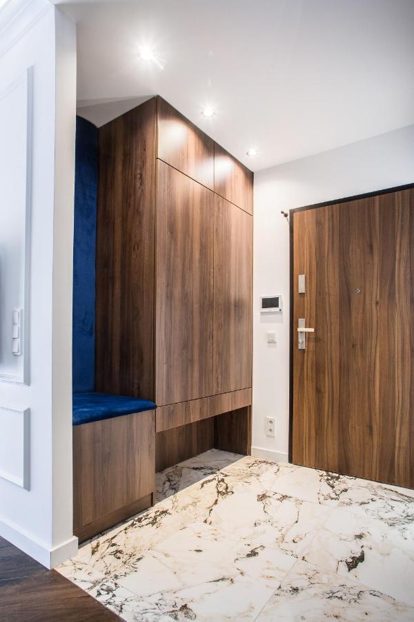 Luksusowy Apartament Przy Filharmonii Lägenhet Katowice Exteriör bild